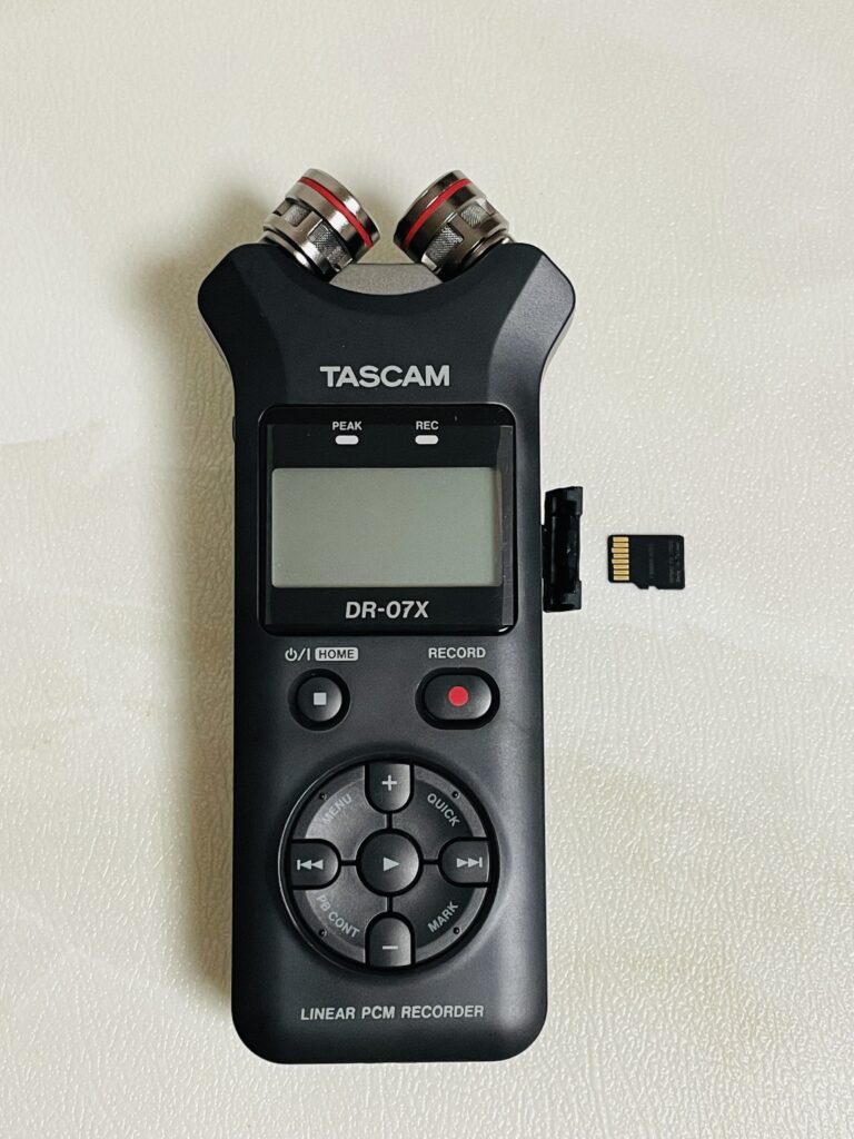 MP3録音対応有TASCAM DR-07X （SDカード・ウィンドスクリーン・充電コード付き)